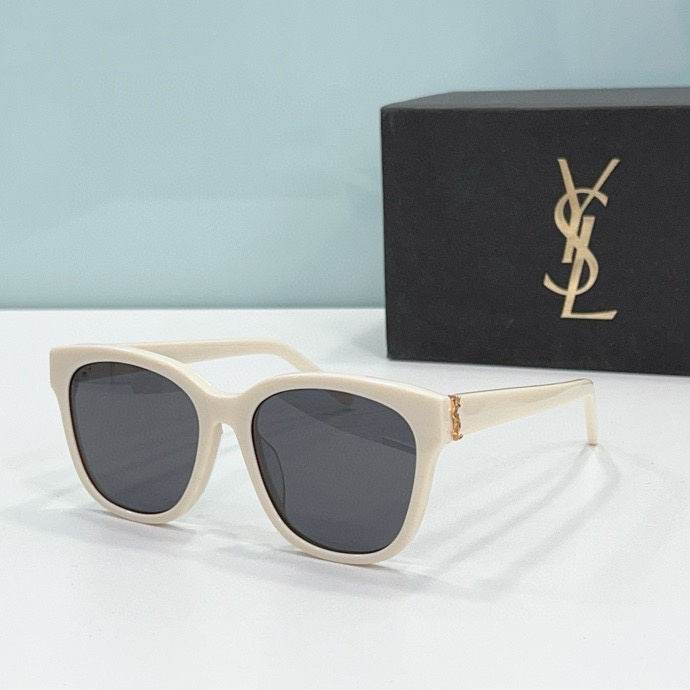 YSL Glasses 010902