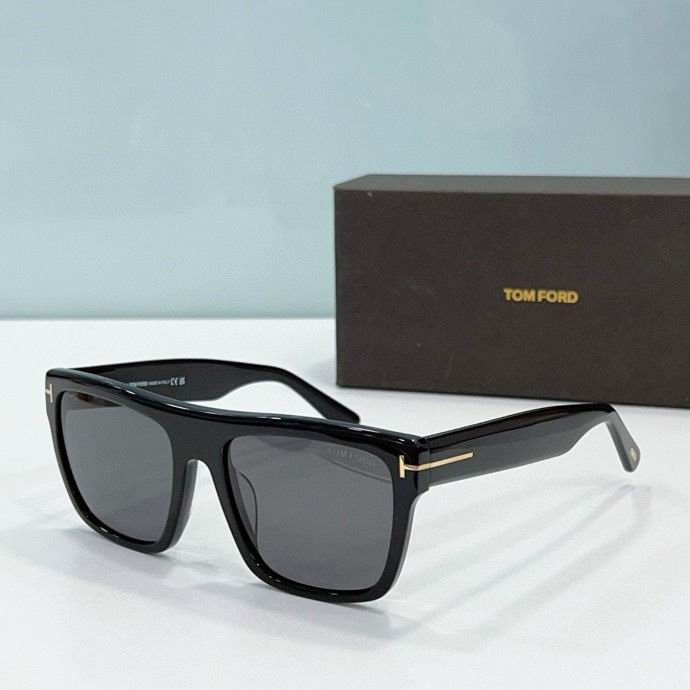 Tom Ford Glasses 010901