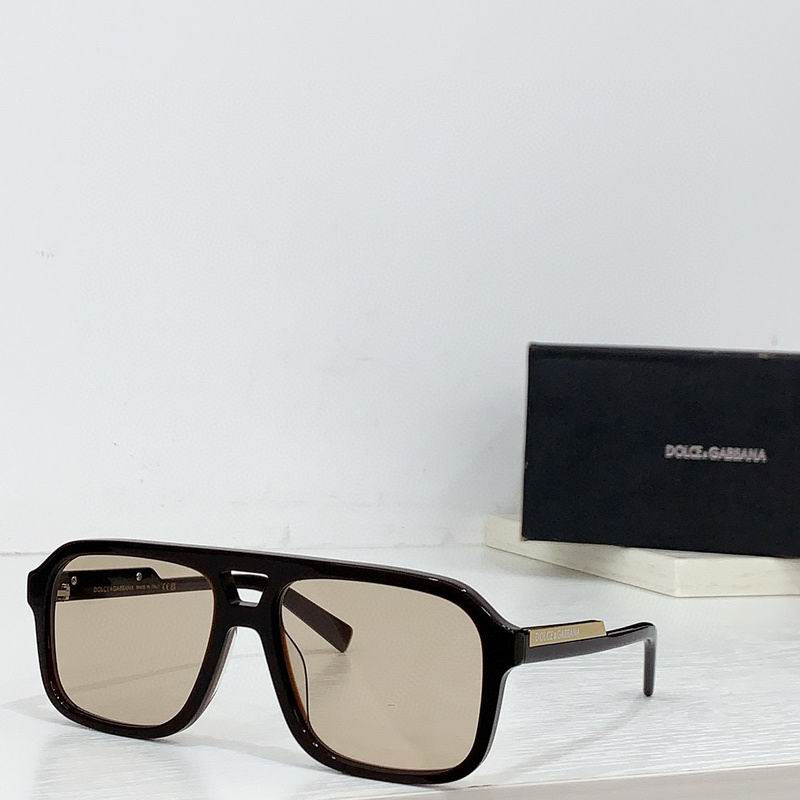 DG Glasses 011922