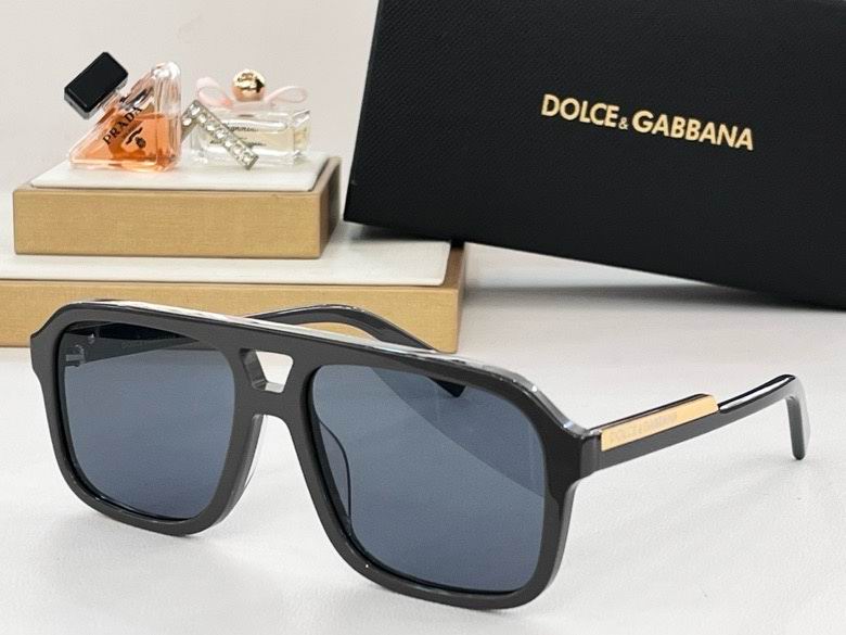 DG Glasses 012501