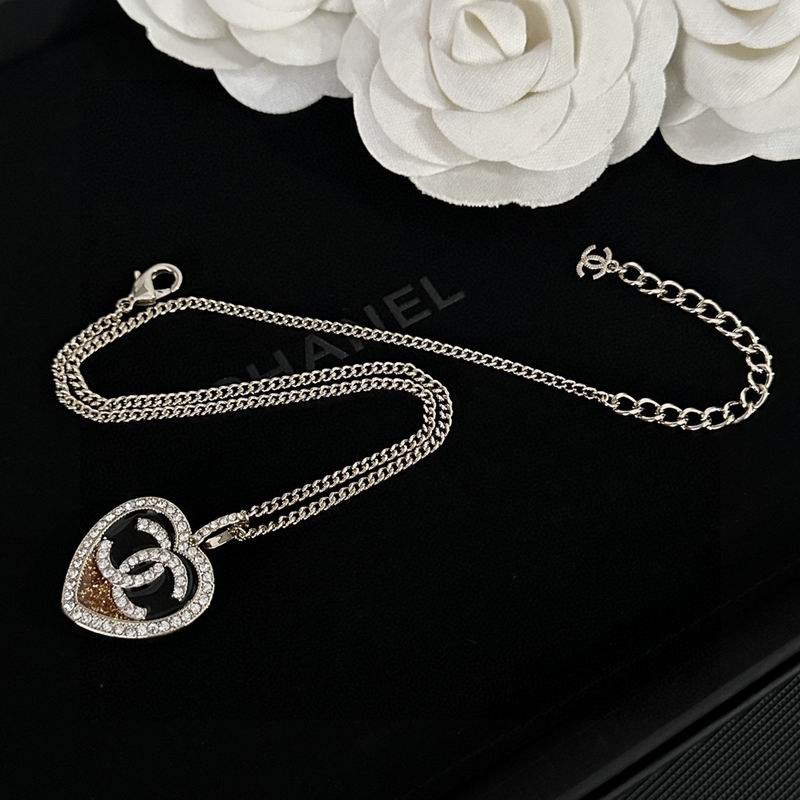 Chanel necklace 1lyx8