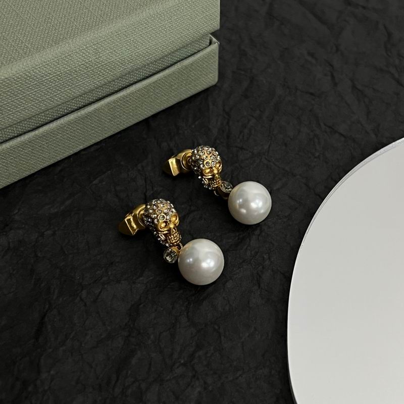 McQueen earring 01lyx4