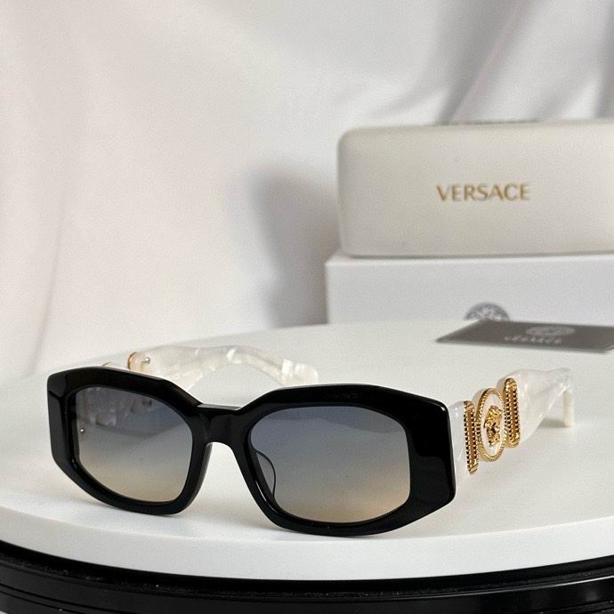 Versace Glaases smr 28