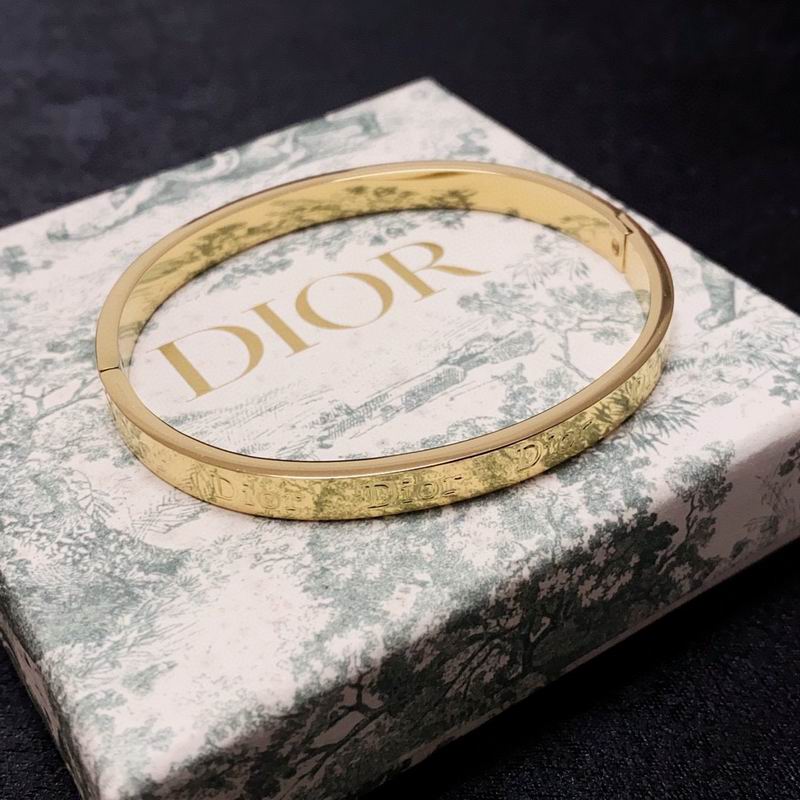 Dior Bracelet 03lyr30