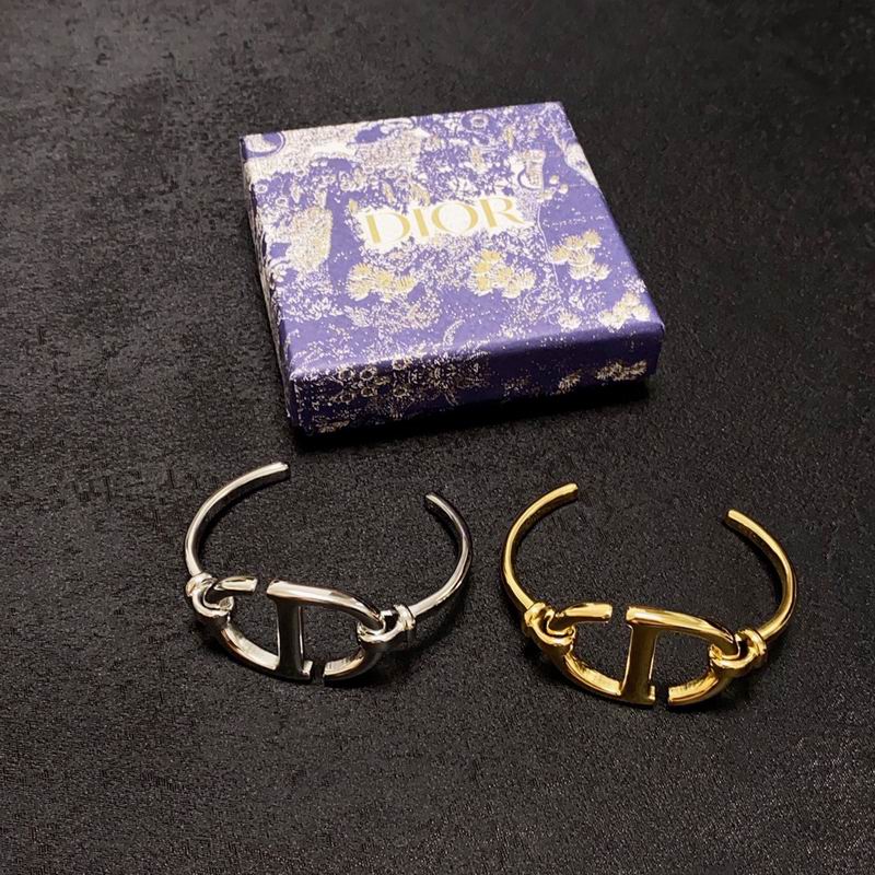 Dior Bracelet 03lyr41