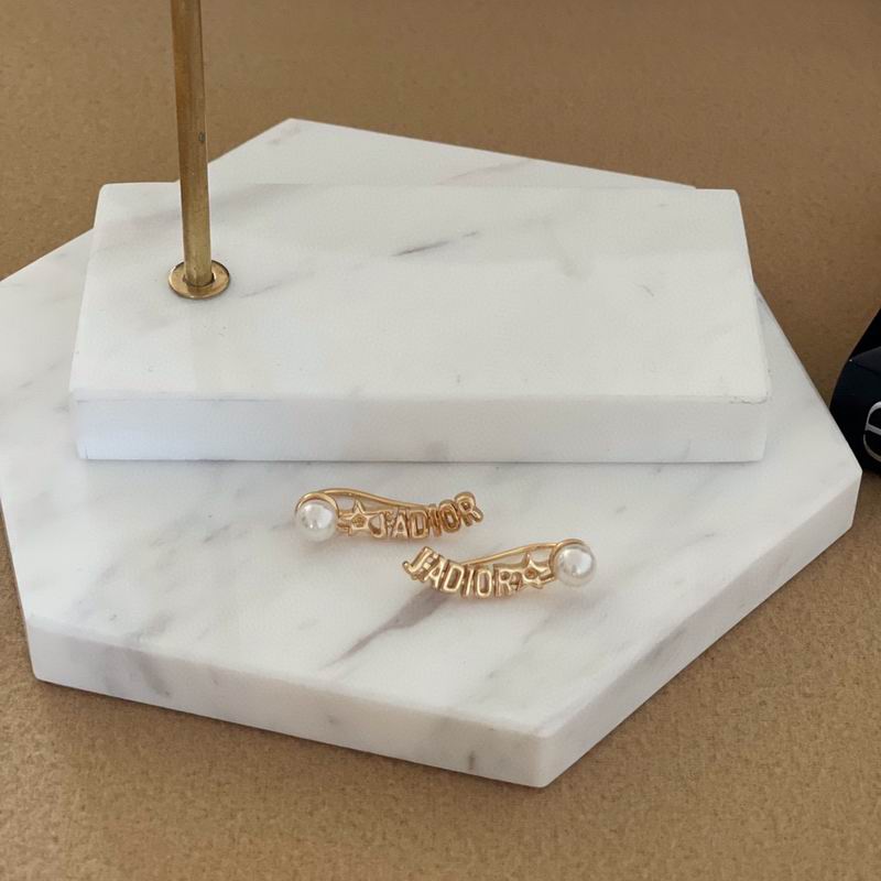 Dior Earring 04lyr226