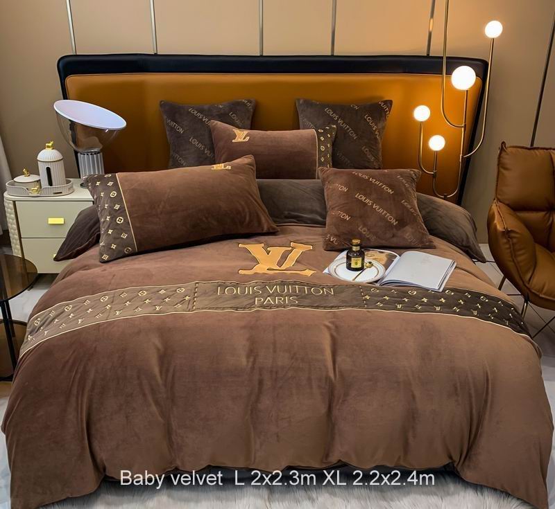 LV L 2x2.3m XL 2.2x2.4m n06