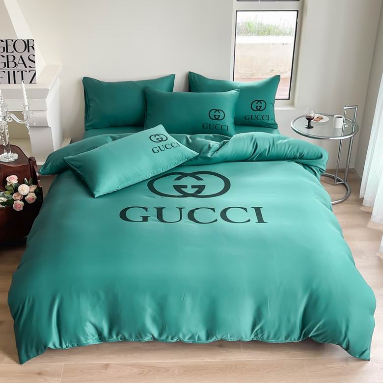 Gucci 2x2.3m 01