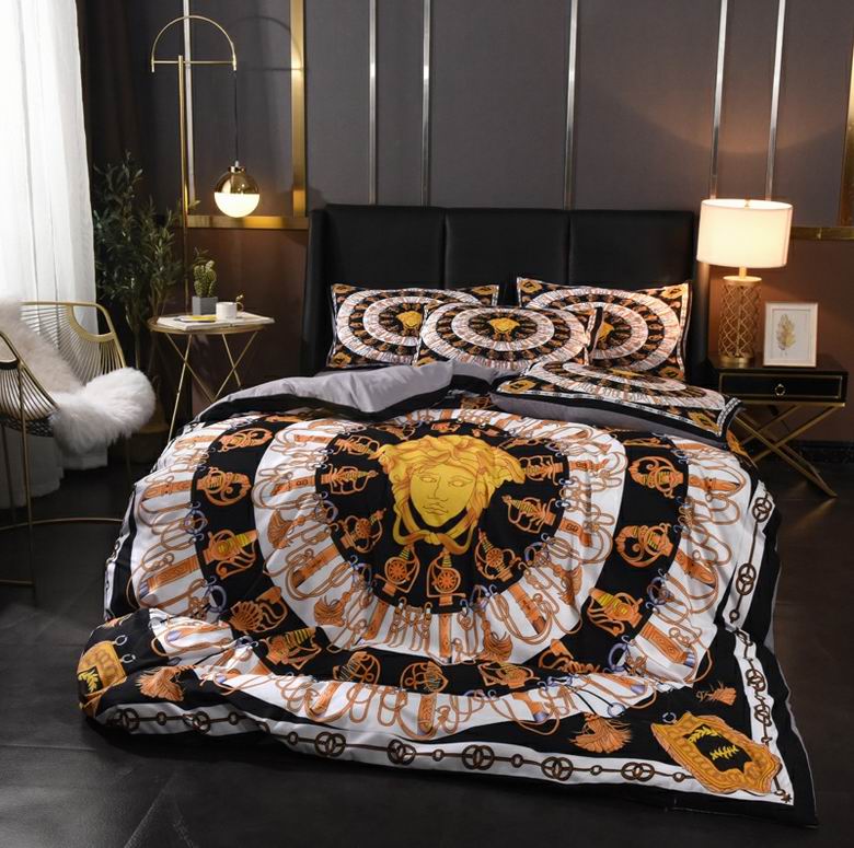 Versace 2x2.3 2.45x250 48x74cm 05