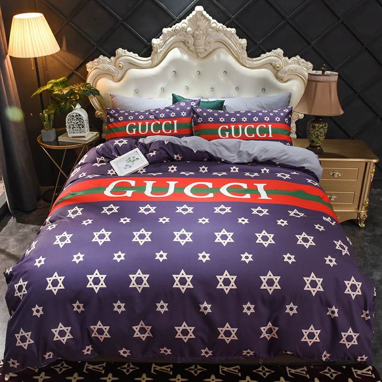 Gucci 2x2.3 2.45x250 48x74cm 19