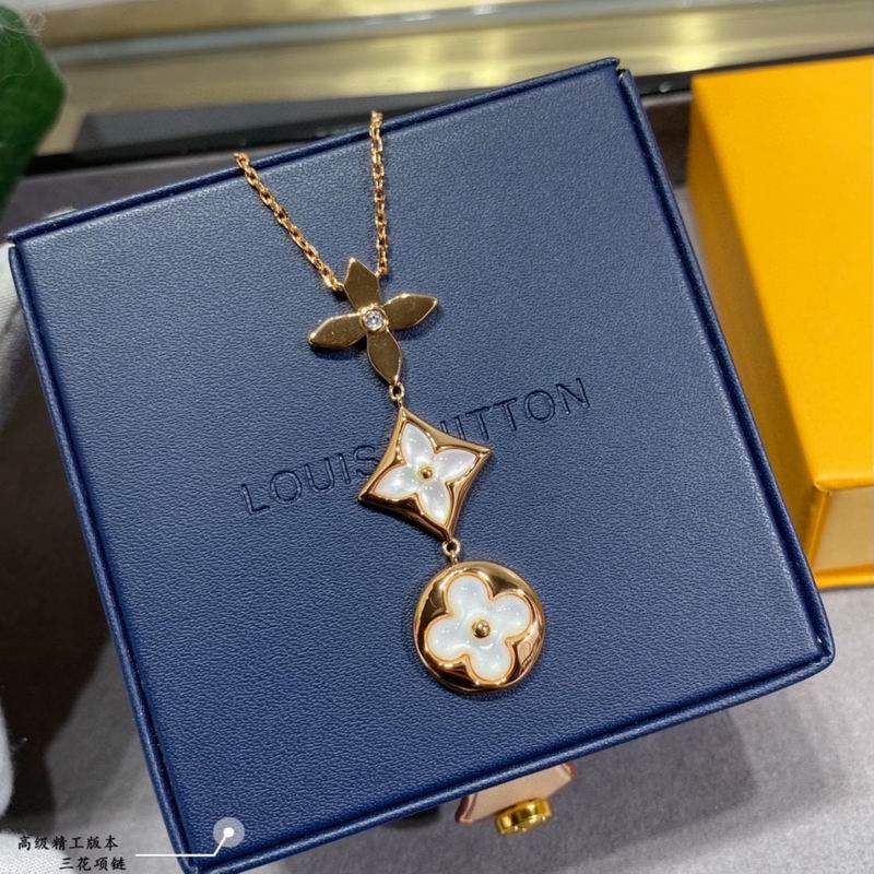 LV Necklace 02lyr135