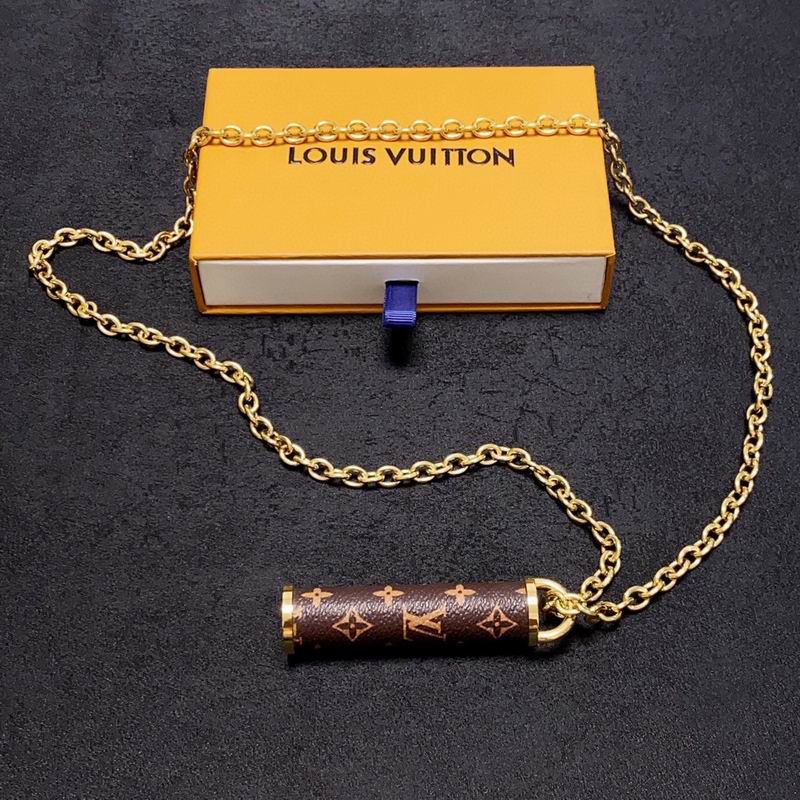 LV Necklace 02lyr139