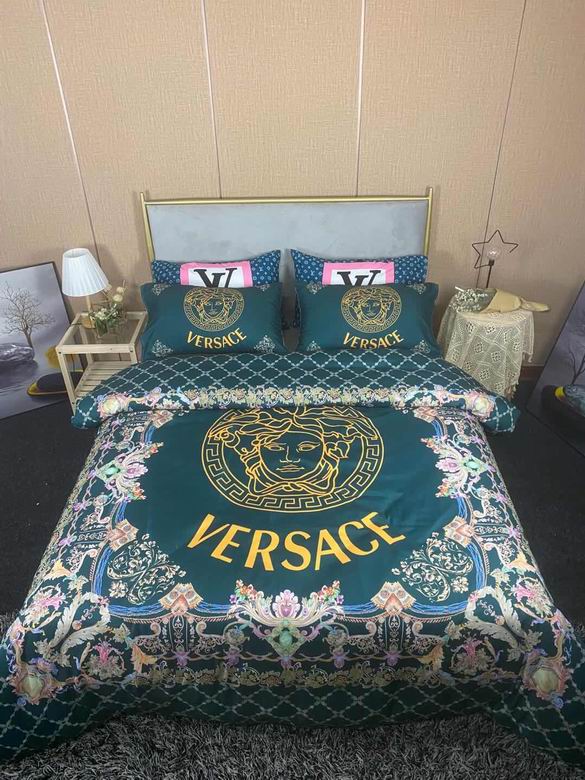 Versace 2.0x2.3m 02