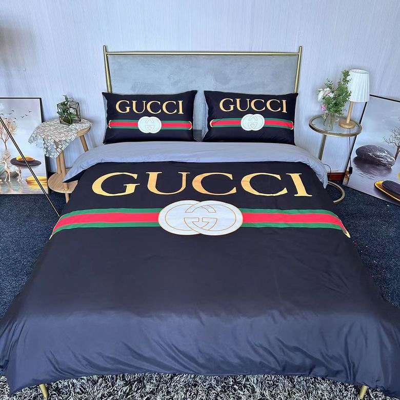 Gucci 2.0x2.3m 20
