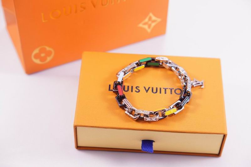 LV Bracelet 03lyr137