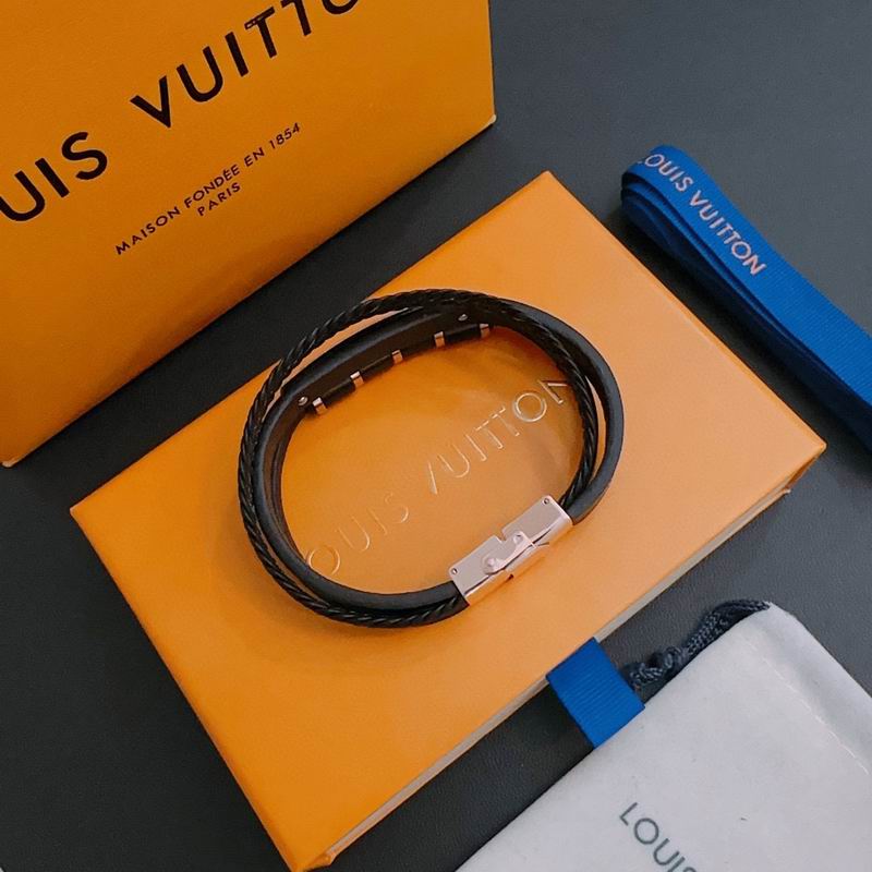 LV Bracelet 03lyr258