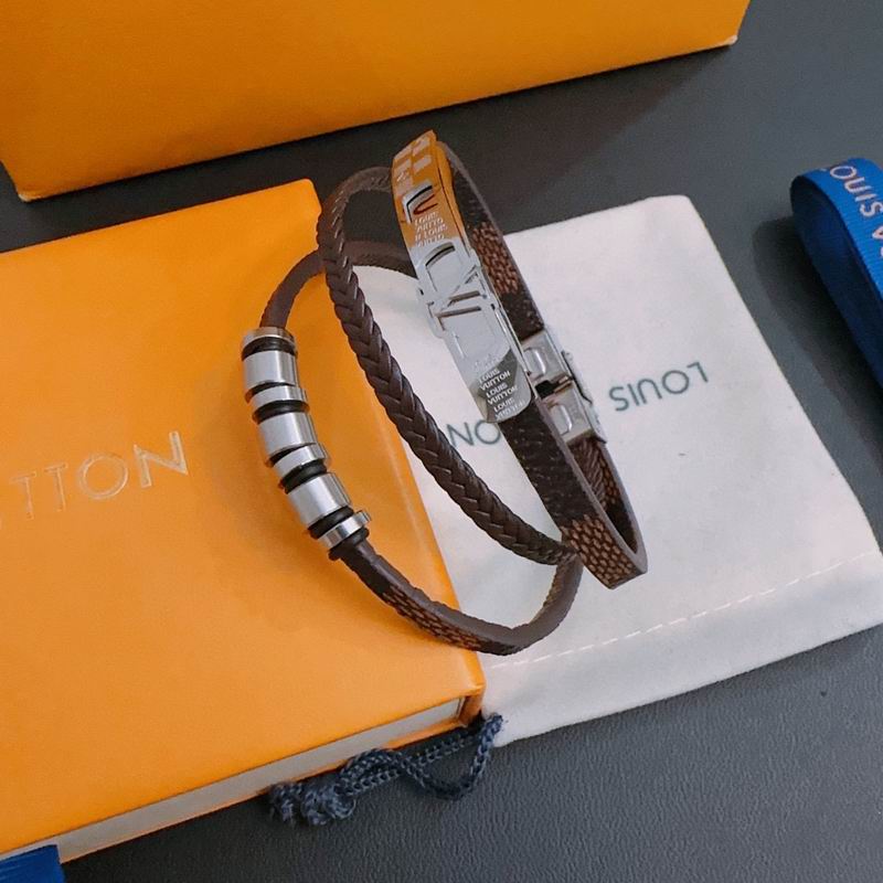 LV Bracelet 03lyr260