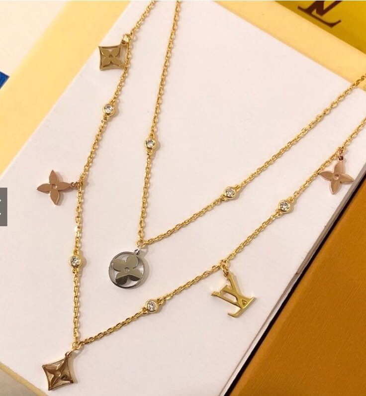 LV Necklace 03lyr230