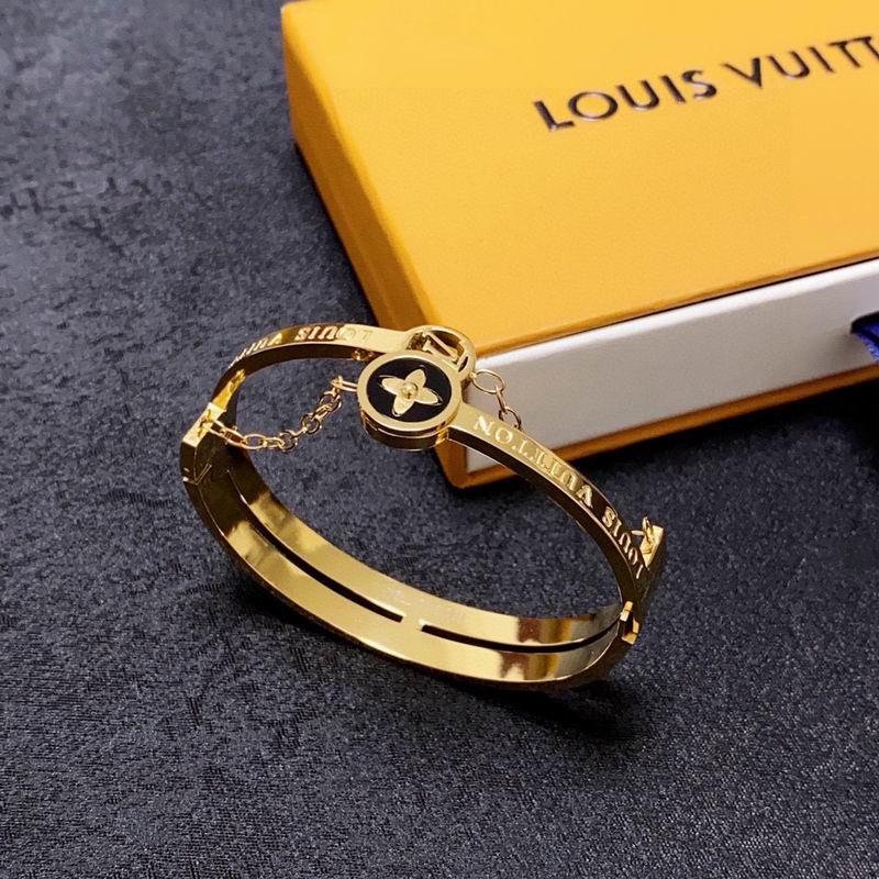 LV Bracelet 03lyr385