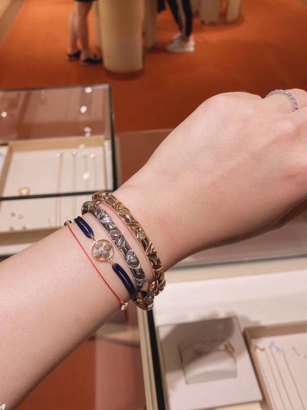 LV Bracelet 03lyr490