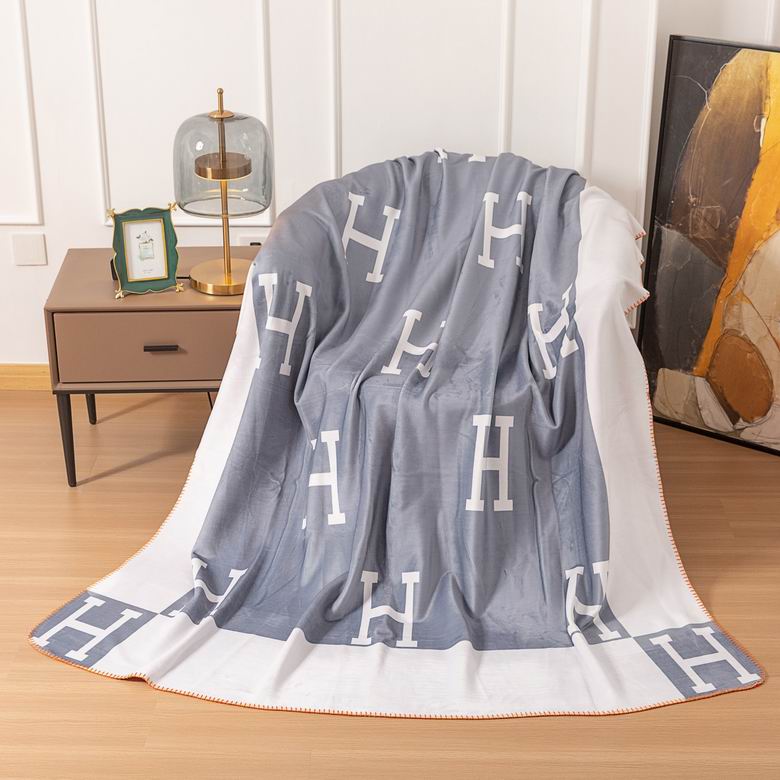 Hermes 1.5x1.5m 15x2m 2x2.3m 45