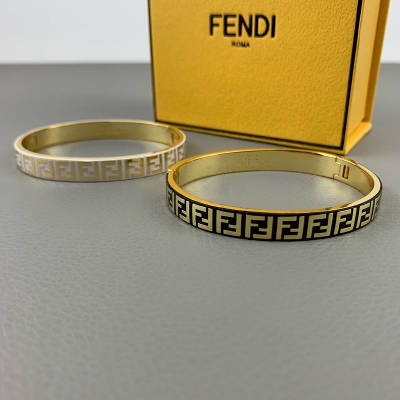 Fendi bracelet 04lyx70