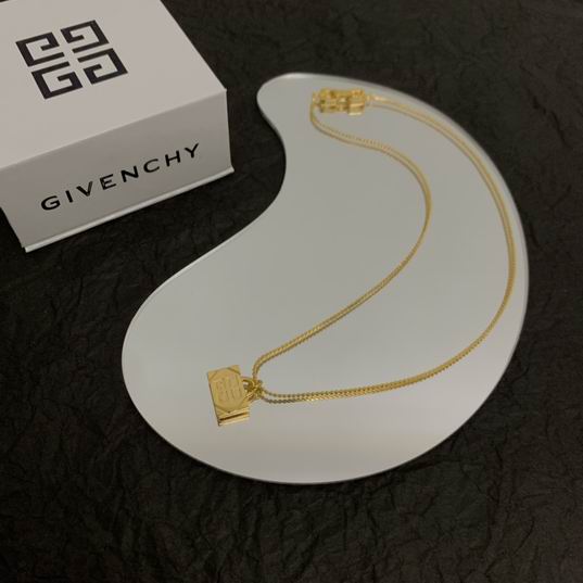 Givenchy necklace 05lyh06