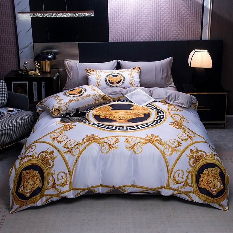 Versace 2.0x2.3m 2.2x2.4m 27