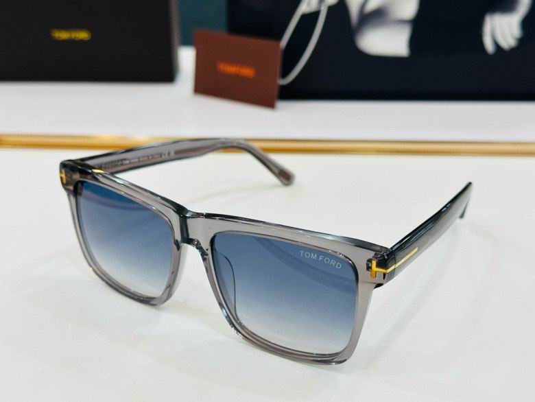 Tom Ford Glasses smx68