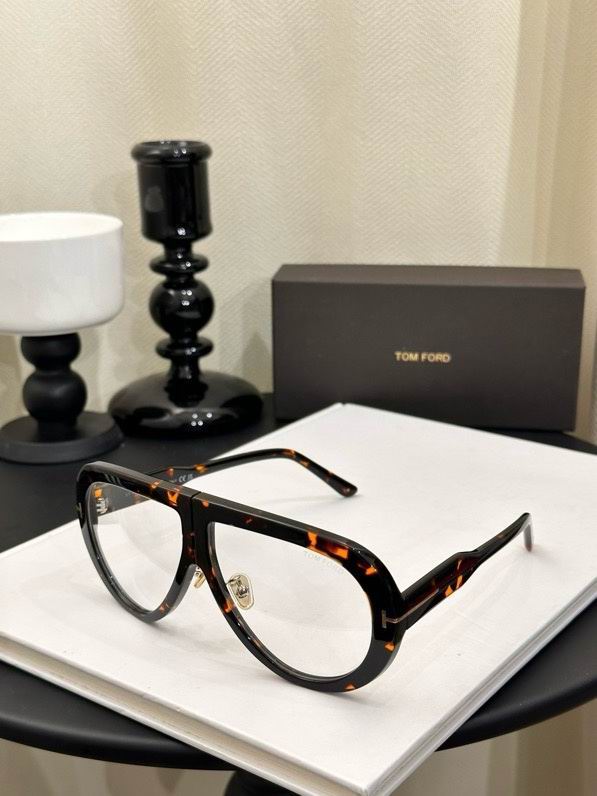 Tom Ford Glasses smx140