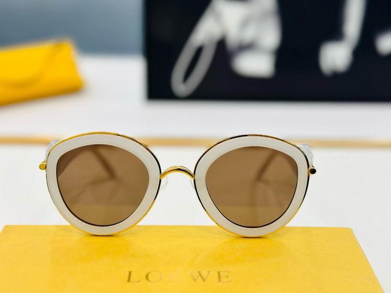 Loewe Glasses smx16