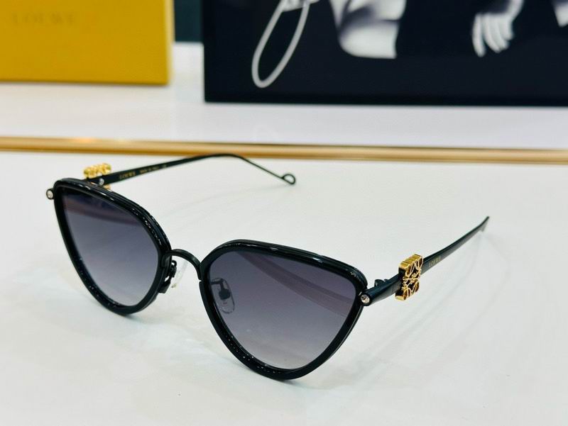 Loewe Glasses smx24