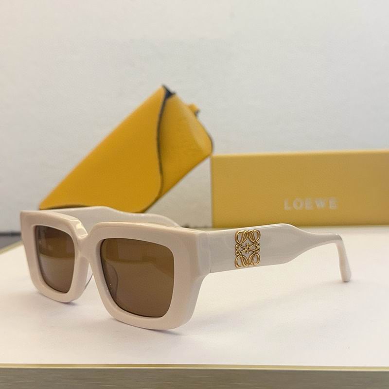 Loewe Glasses smx44