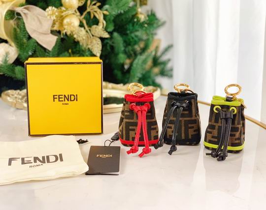 Fendi Կ׿ 0222
