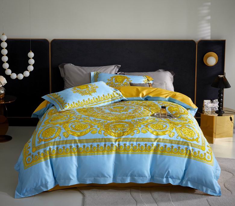 Versace 2.0x2.3m 2.2x2.4m 19