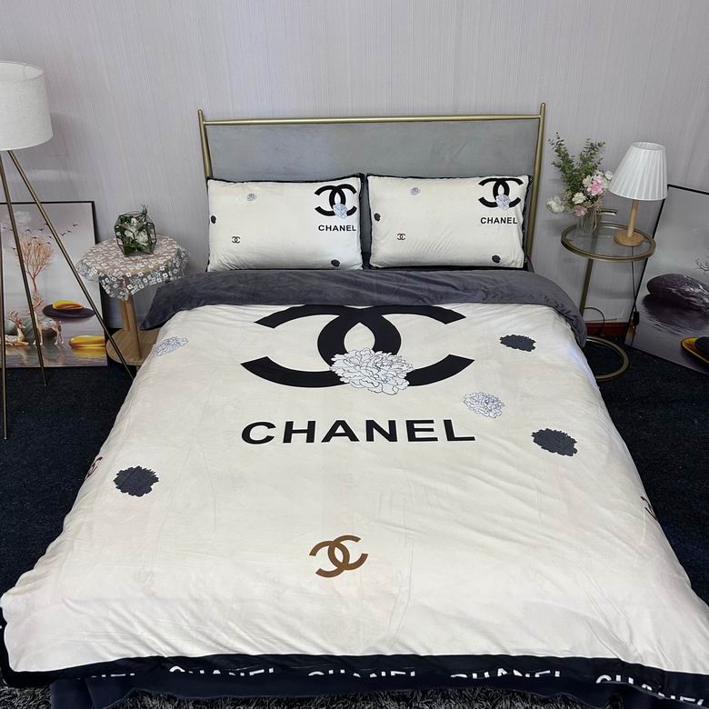 Chanel  2.0x2.3m  23