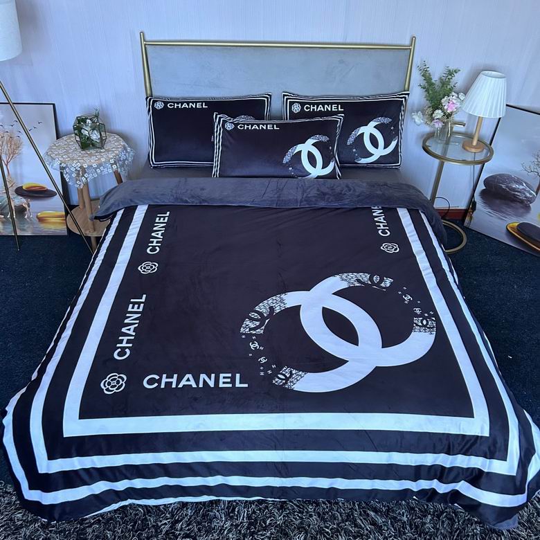 Chanel 2.0x2.3m  38
