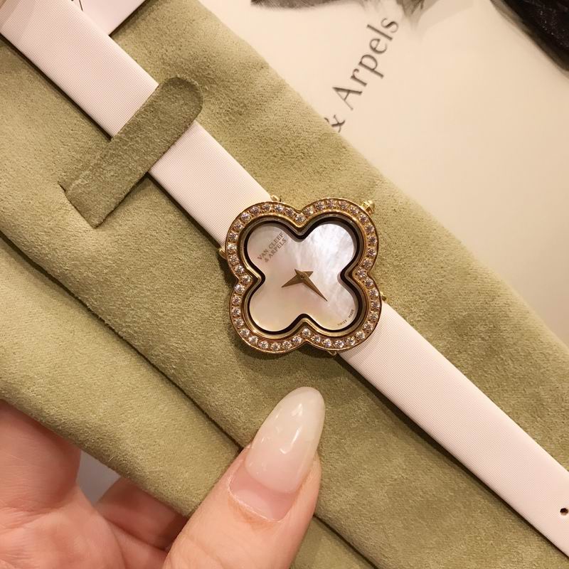 Van Cleef & Arpels 29.7mm 102411