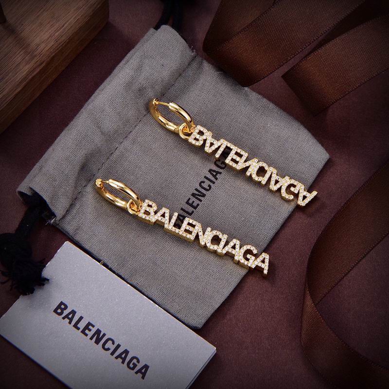 Balenciaga earring2 0916