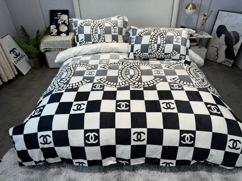 Chanel 2.0x2.3m 2.2x2.4m 16