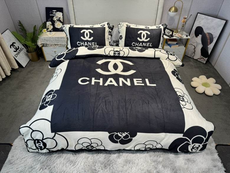 Chanel 2.0x2.3m 2.2x2.4m 27