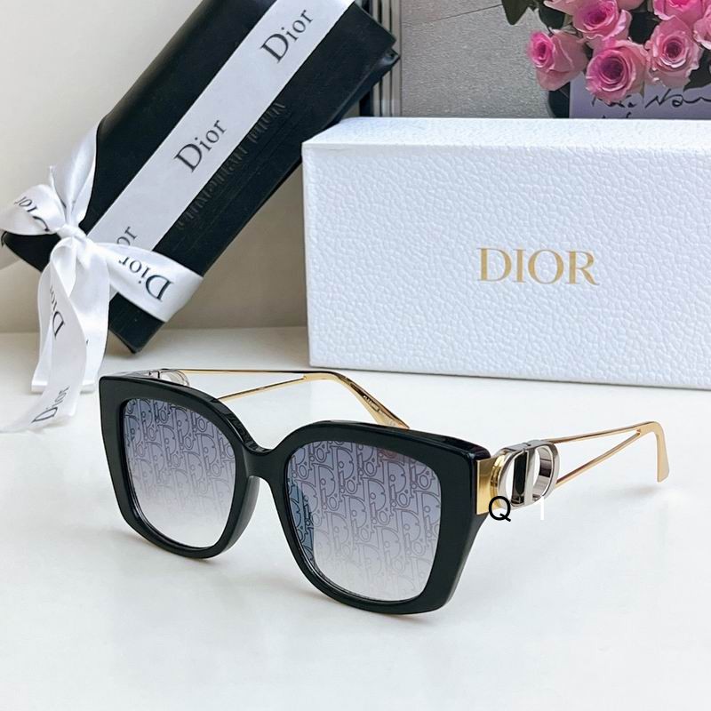 Dior S13F 55 20-135 a