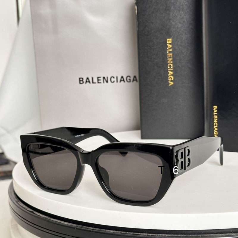 BALENCIAGA 0302 56 17-130 e