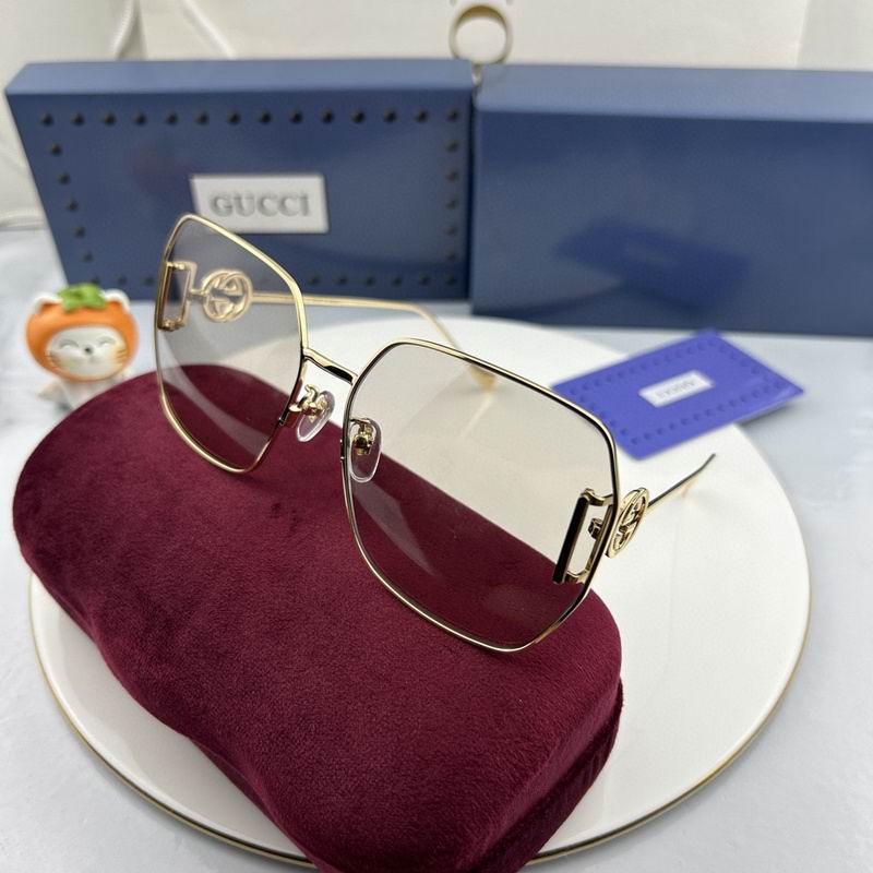Gucci Glasses smh125