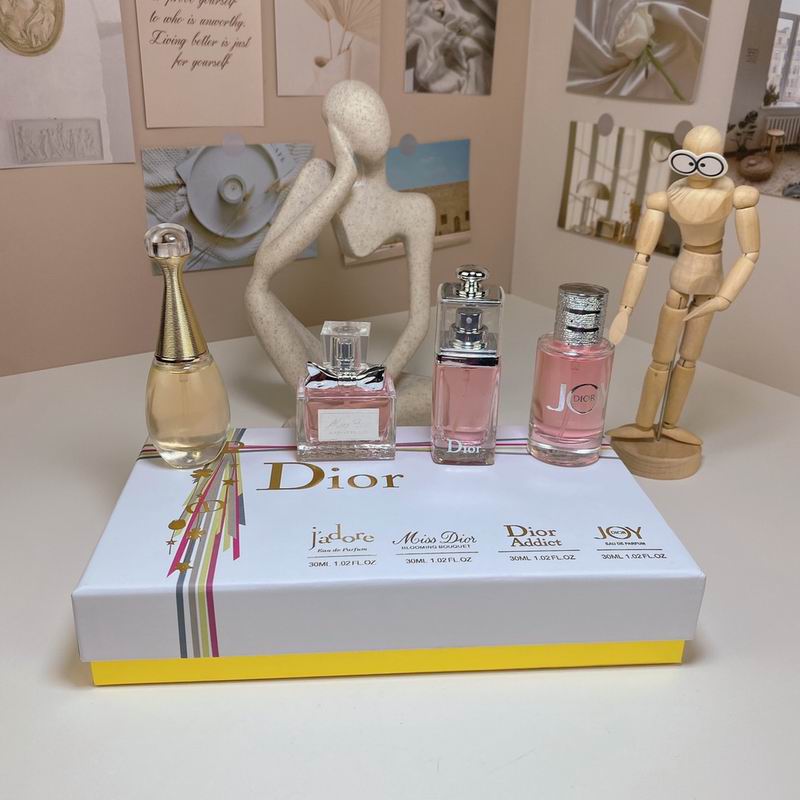 Dior woman 30mlX4 71