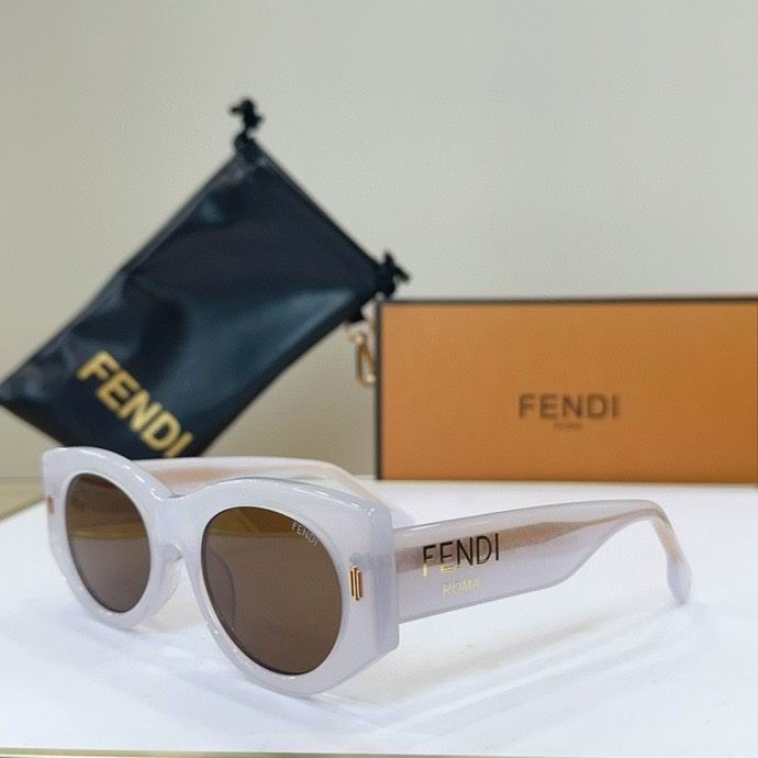 Fendi Glasses smh10