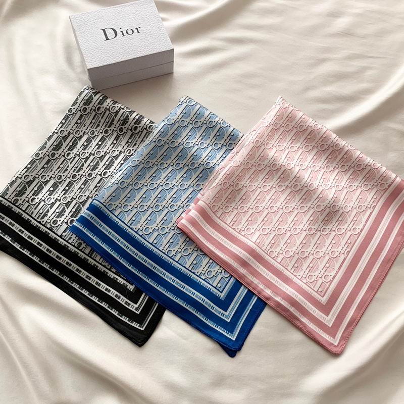 Dior silk scarf (Other size)