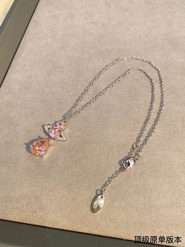 Vivienne Westwood necklace 03lyh232