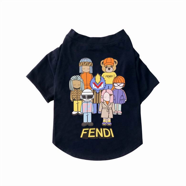 Fendi   T