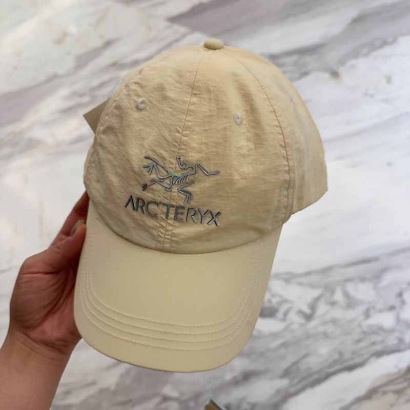 Arcteryx cap dx27